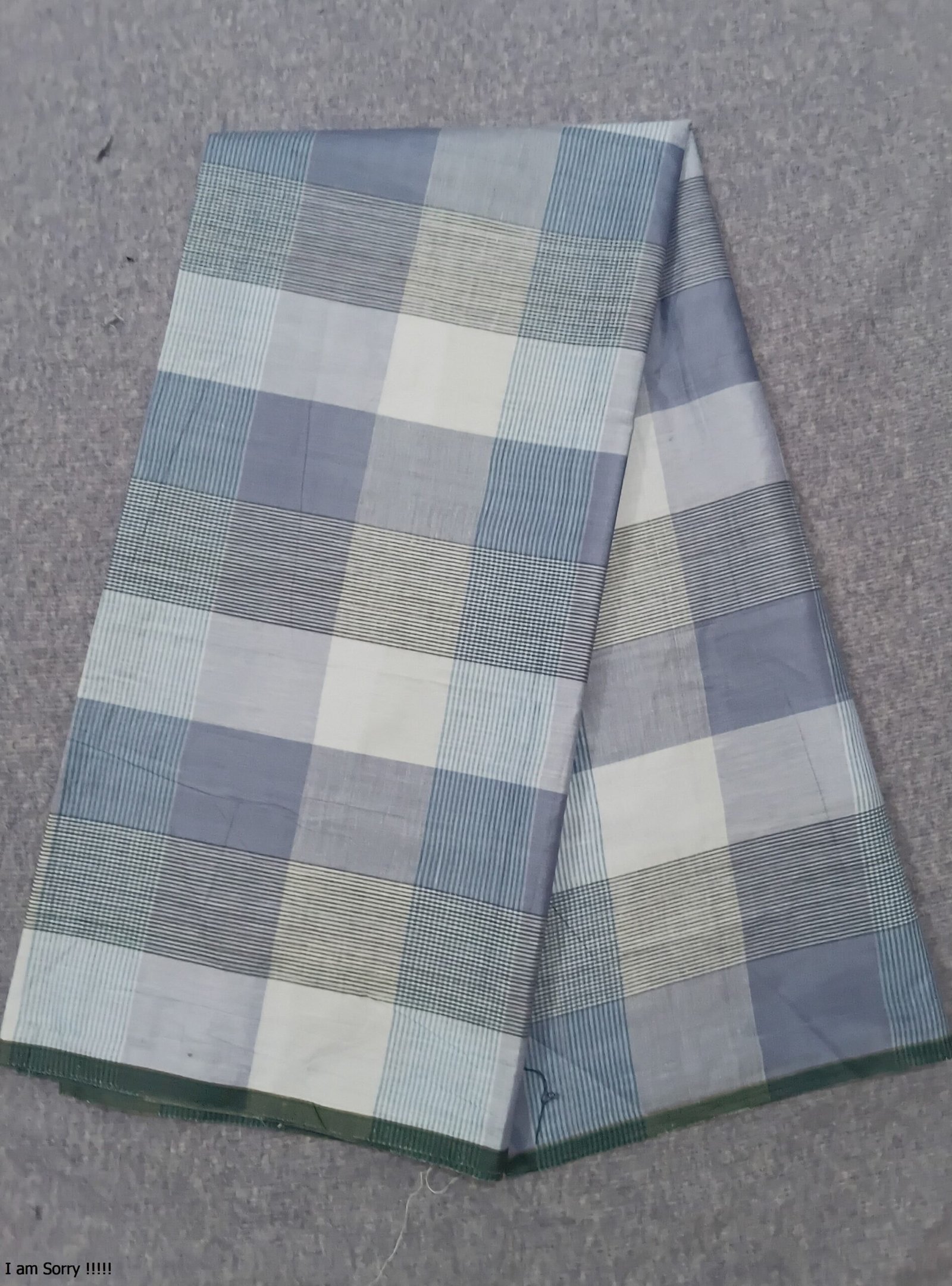 Luxury medium quality......402